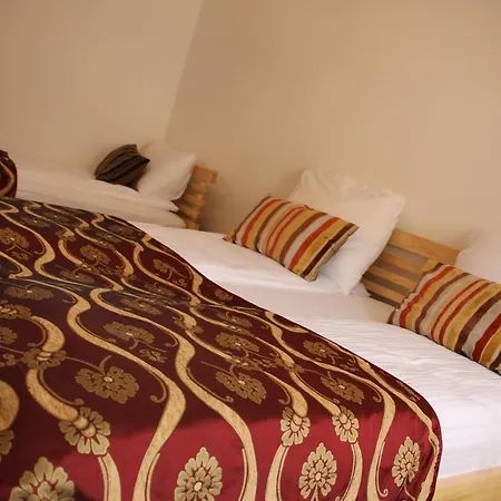 Bed & Breakfast Berr 3*