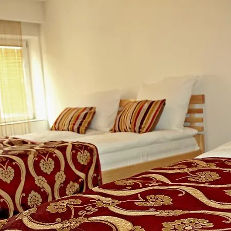 Bed & Breakfast Berr 3*